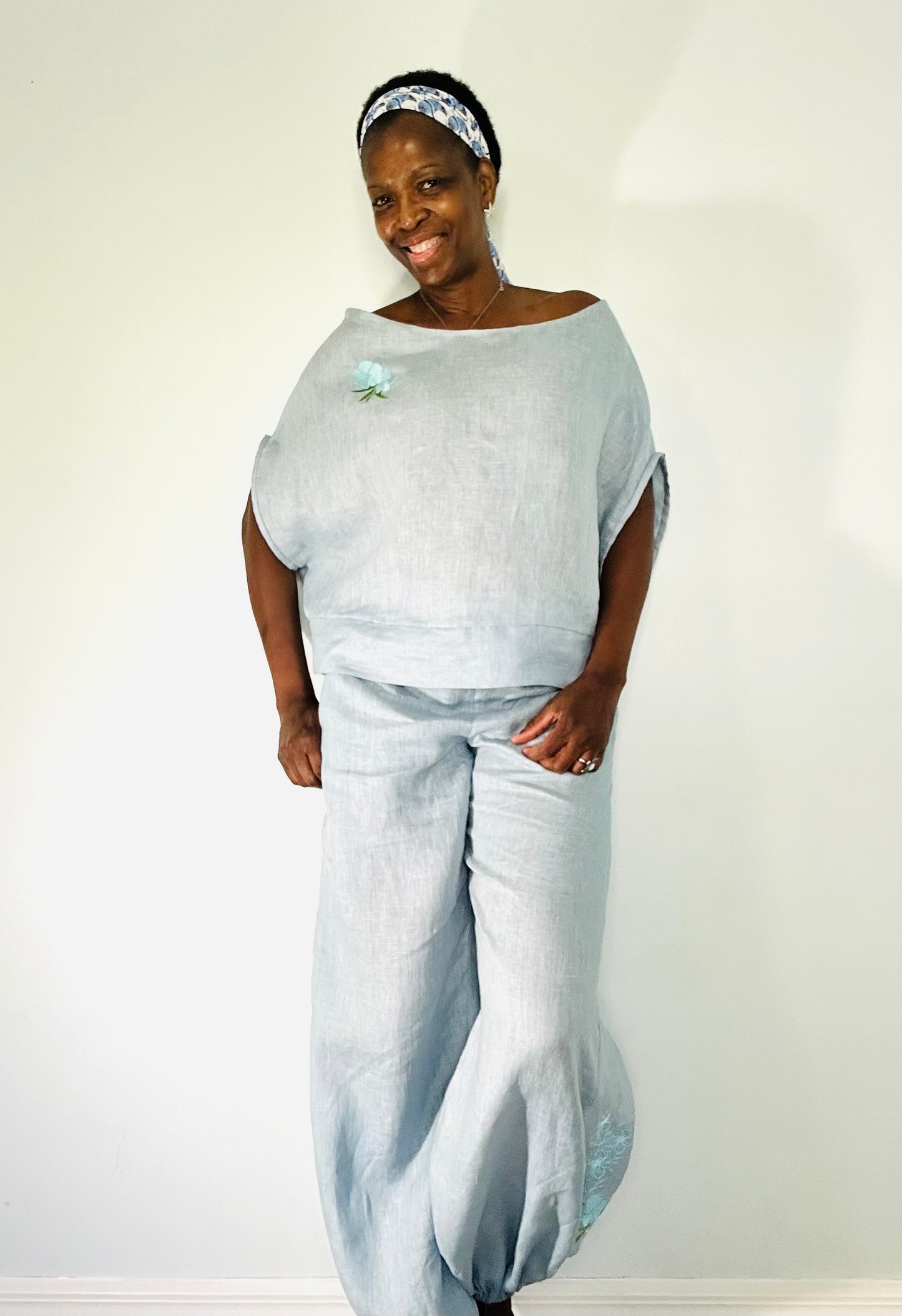 Linen embroidered jogger