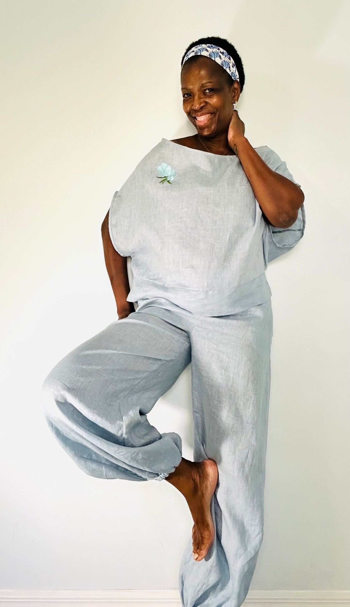 Linen embroidered jogger